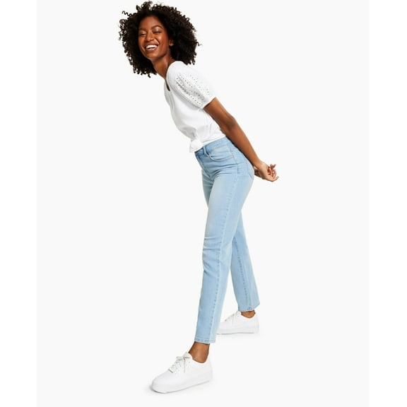 Style & Co Petite Curvy Straight Leg Jeans Mesa Wash 4P