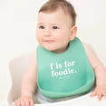 thumbnail image 2 of Babero Bella Tunno impermeable de silicona ajustable de 4 a 36 meses, 2 of 9
