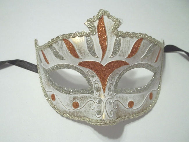Long Nose Venetian Style Masquerade Mask Crow Mardi Gras Gold Silver Glitter 