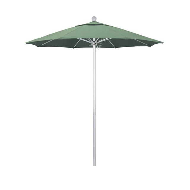 California Umbrella Venture Parasol de Marché Argenté de 7,5 Pieds dans un Spa