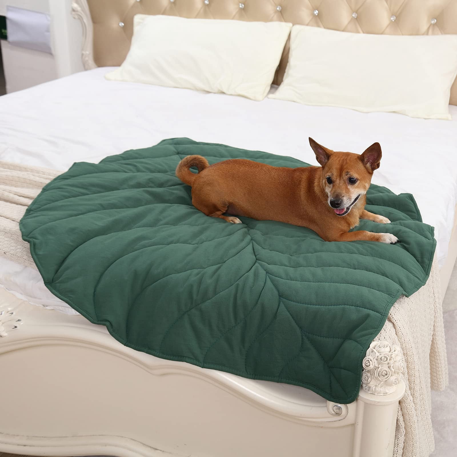 56x42 Inch Leaf Shaped Cotton Dog Blanket  Extra Large Pet For Small Medium Dogs Machine Washable Puppy Mat Couch Protection Soft Plush Bed Furniture Sofa Floor