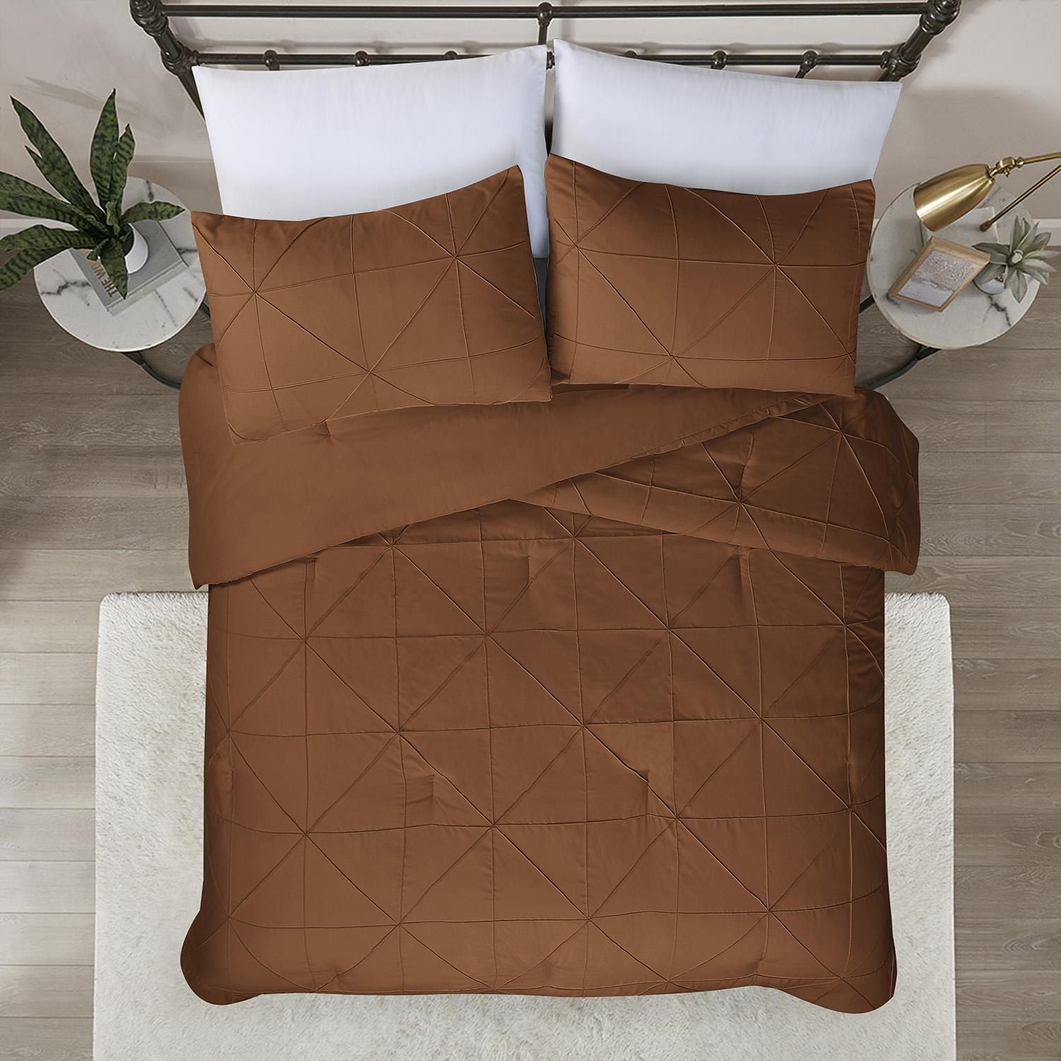 3 Pieces Hartford Pintuck Comforter Set