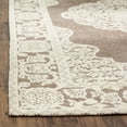 thumbnail image 3 of SAFAVIEH Marbella Beatrice Traditional Area Rug, Light Grey/Ivory, 2'3" x 4', 3 of 6