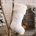 thumbnail image 3 of Adornos navideños con colgante de copo de nieve dorado/plateado, calcetín blanco grande, 3 of 4