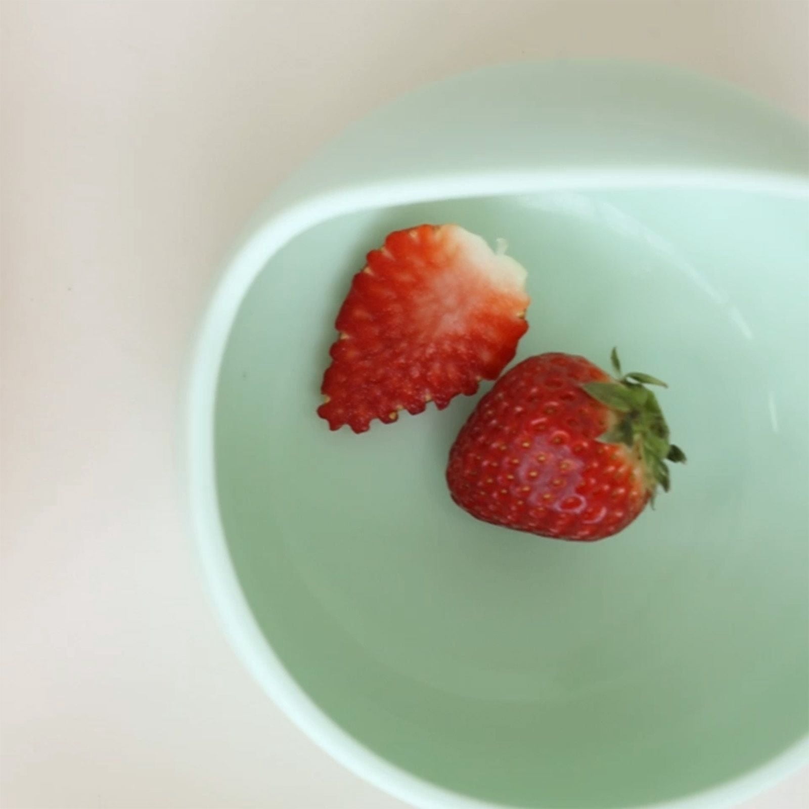 Baby's Brew Bite Size Bundle: Silicone Bowl, Flexi-Spoon and 2-in-1 Snack / Sip Cup