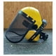 thumbnail image 3 of Visera de malla con protección para los oídos, protección contra salpicaduras y golpes, 3 of 3