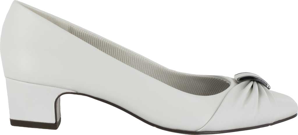 Easy Street Eloise Pumps (Women)