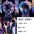 thumbnail image 3 of Figura de anime de One Piece de 41 cm, figura de acción de Edward Newgate en la cima de la guerra, estatua de PVC, modelo de colección, juguetes, regalos de cumpleaños, 3 of 5