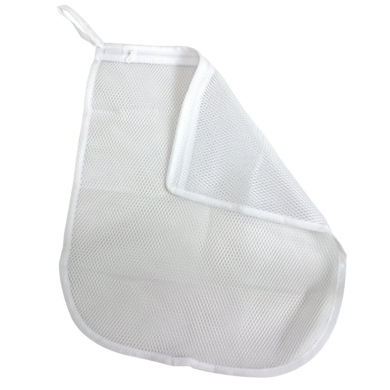 Mainstays White Mesh Delicates Wash Bag with Zipper Closure, 15" x 18"