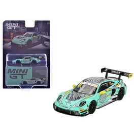 Diecast Nissan GT-R Nismo GT30 EVA RT Test Type-01 #33 