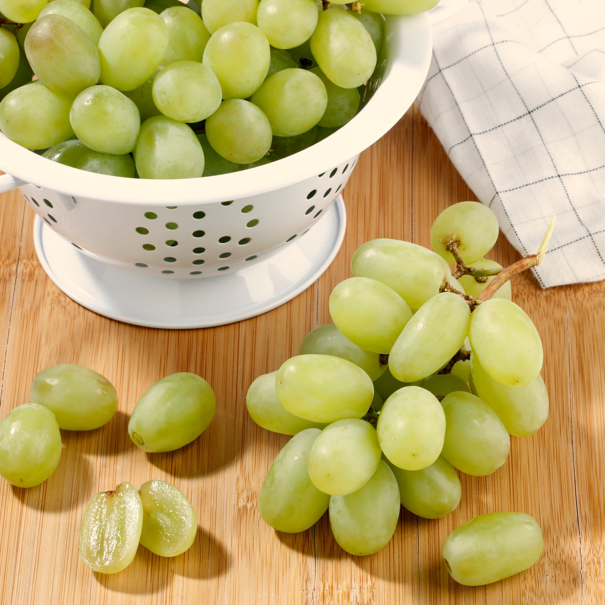 Grapes for Harvest Tote Bag by Vikki Bouffard - Pixels