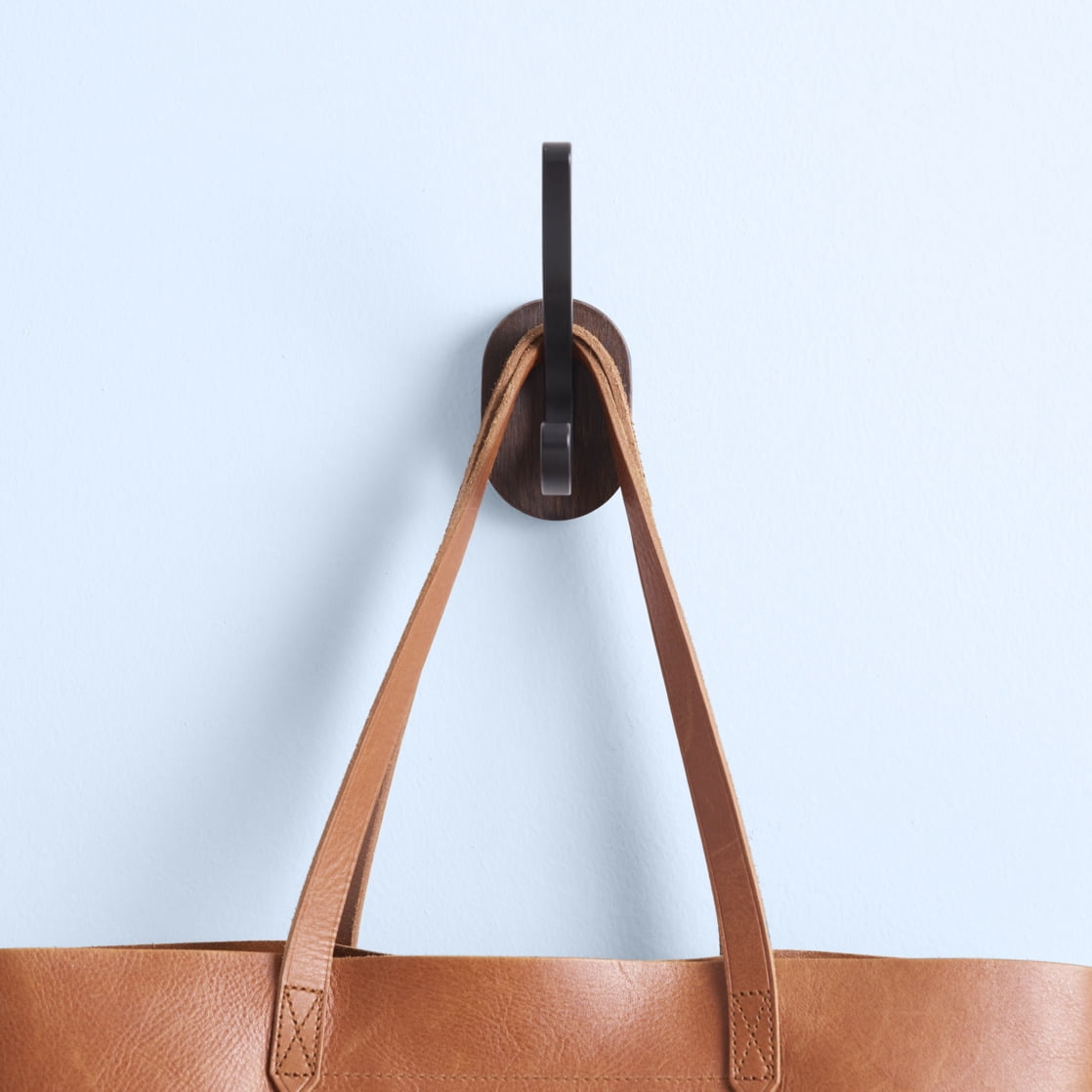 Mainstays Round Wood Hanger Backer with Black Hook – 1 Pack