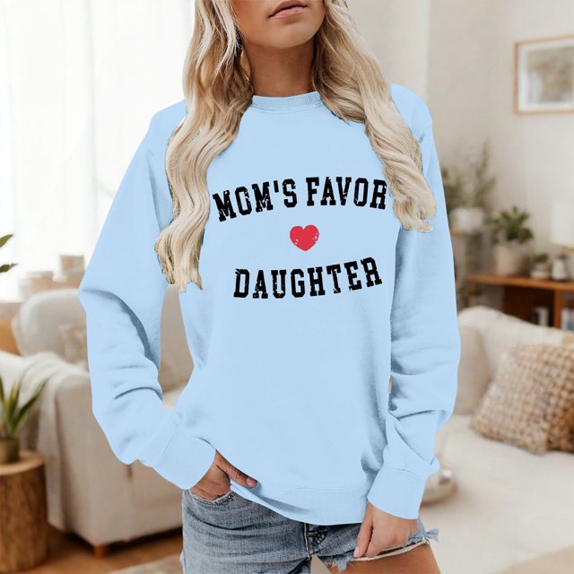 Chandail à Imprimé « Mom's Favor Daughter », Haut Décontracté de Mode pour Femmes à Col Rond et Manches Longues, Coupe Ample, Chandail à Enfiler avec Motif Attendrissant pour Tenues Assorties Mère-Fille Bleu Ciel P
