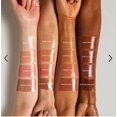 thumbnail image 2 of Bálsamo Labial FENTY BEAUTY Pro Kiss'r Luscious Pinch Me, 2 of 5
