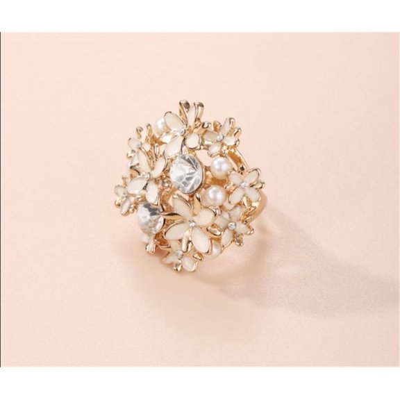 Geometric Pearl Rhinestone Alloy Ring Electroplated Finger Ring Fashion Jewelry Elegant Durable Accessory Chic