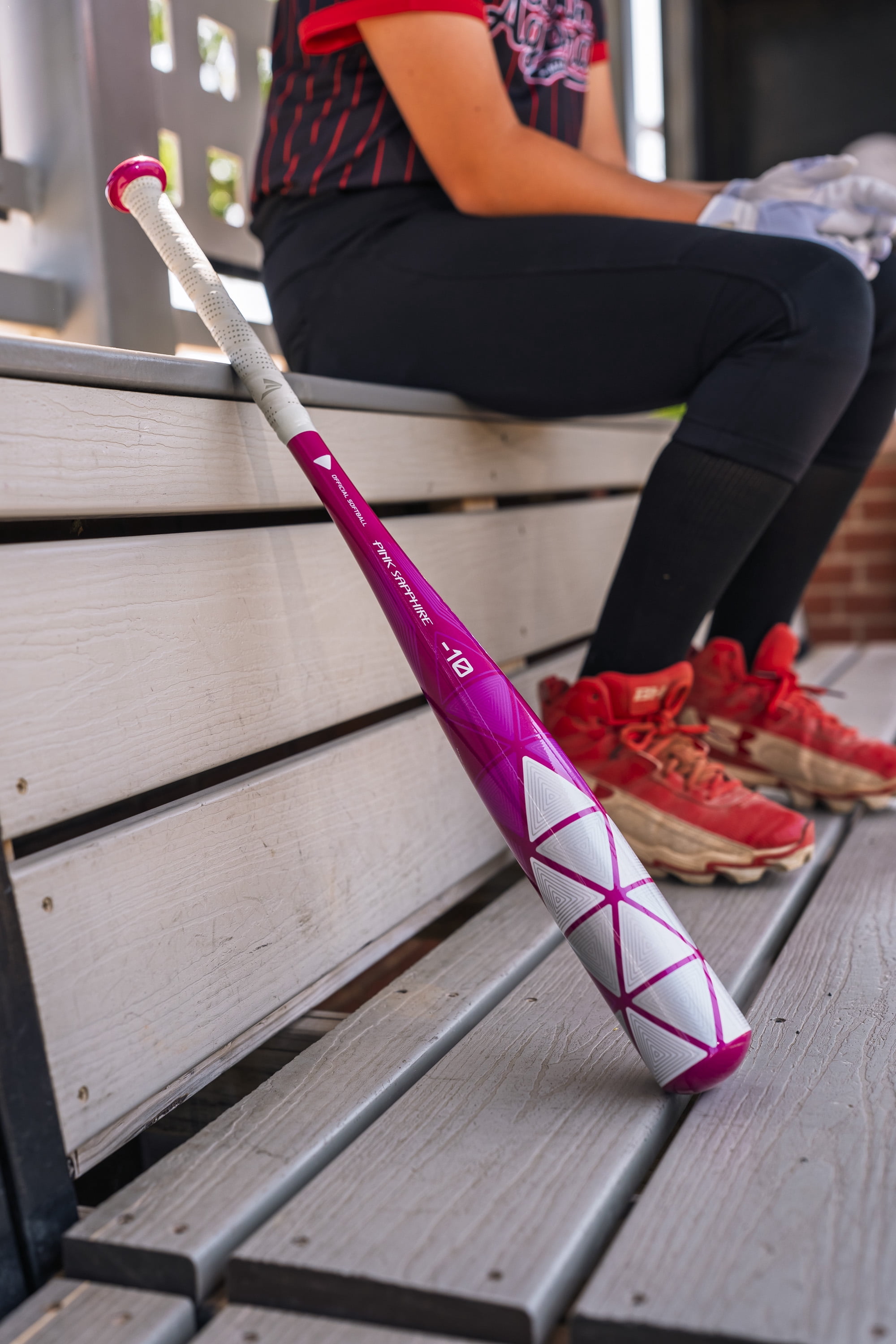 EASTON PINK SAPPHIRE -10, Fastpitch Softball Bat, 27"/17oz