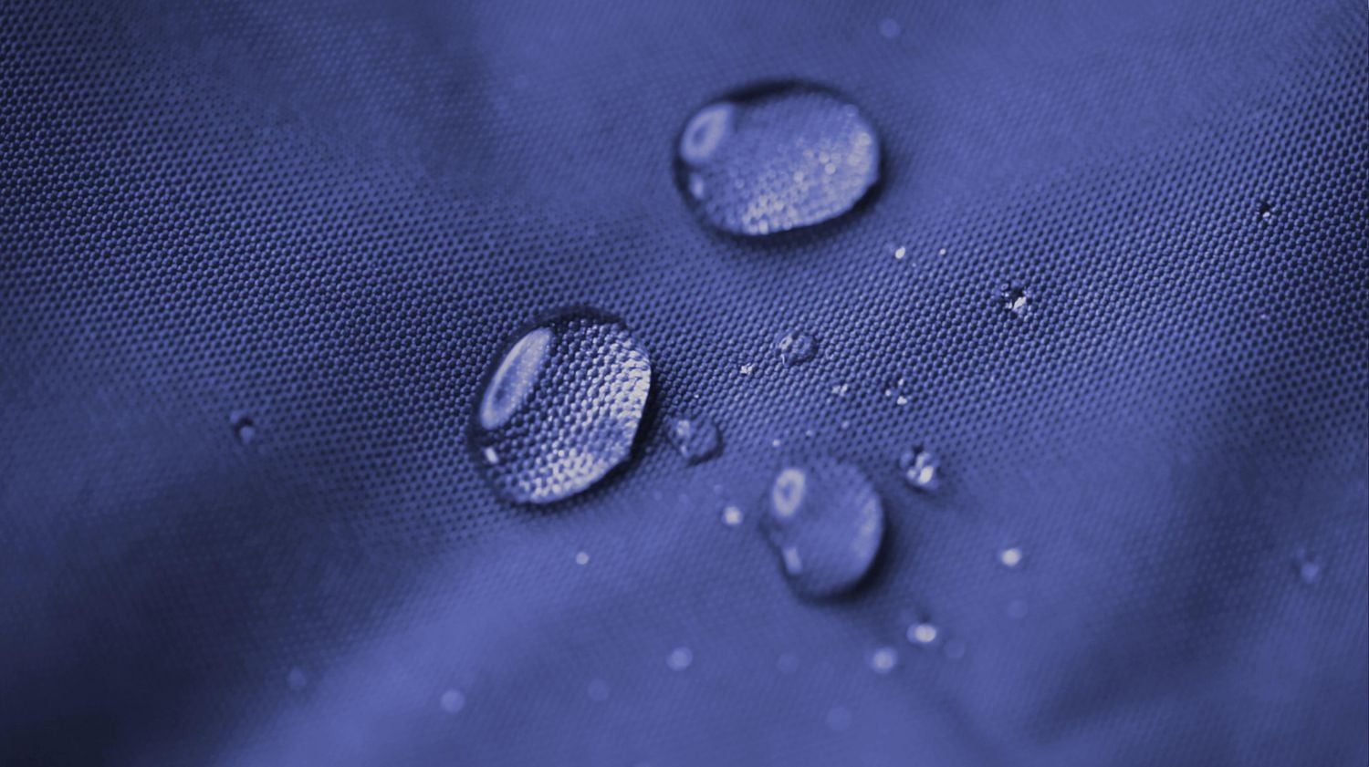 Gouchee Home Cube Brava Bleu électrique – Pouf cube hydrofuge rempli de billes de polystyrène, léger et portable, pour salon ou dortoir