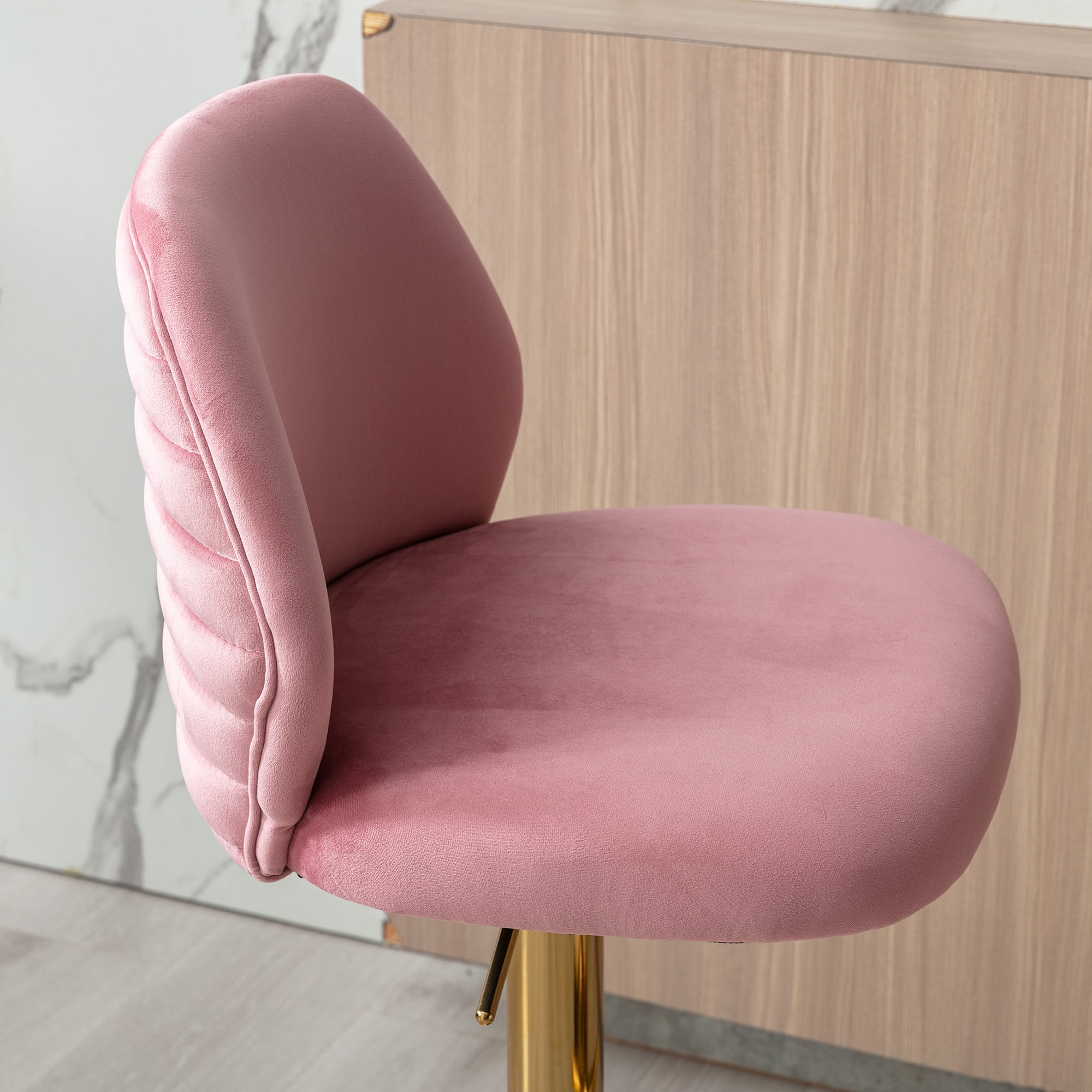 Resenkos Adjustable Swivel Bar Stools Adjustable Counter Height Bar Chairs for Kitchen Island Restaurant Pub Counter Pink Resenkos Adjustable Swivel Bar Stools Adjustable Counter Height Bar Chairs for Kitchen Island Restaurant Pub Counter Pink