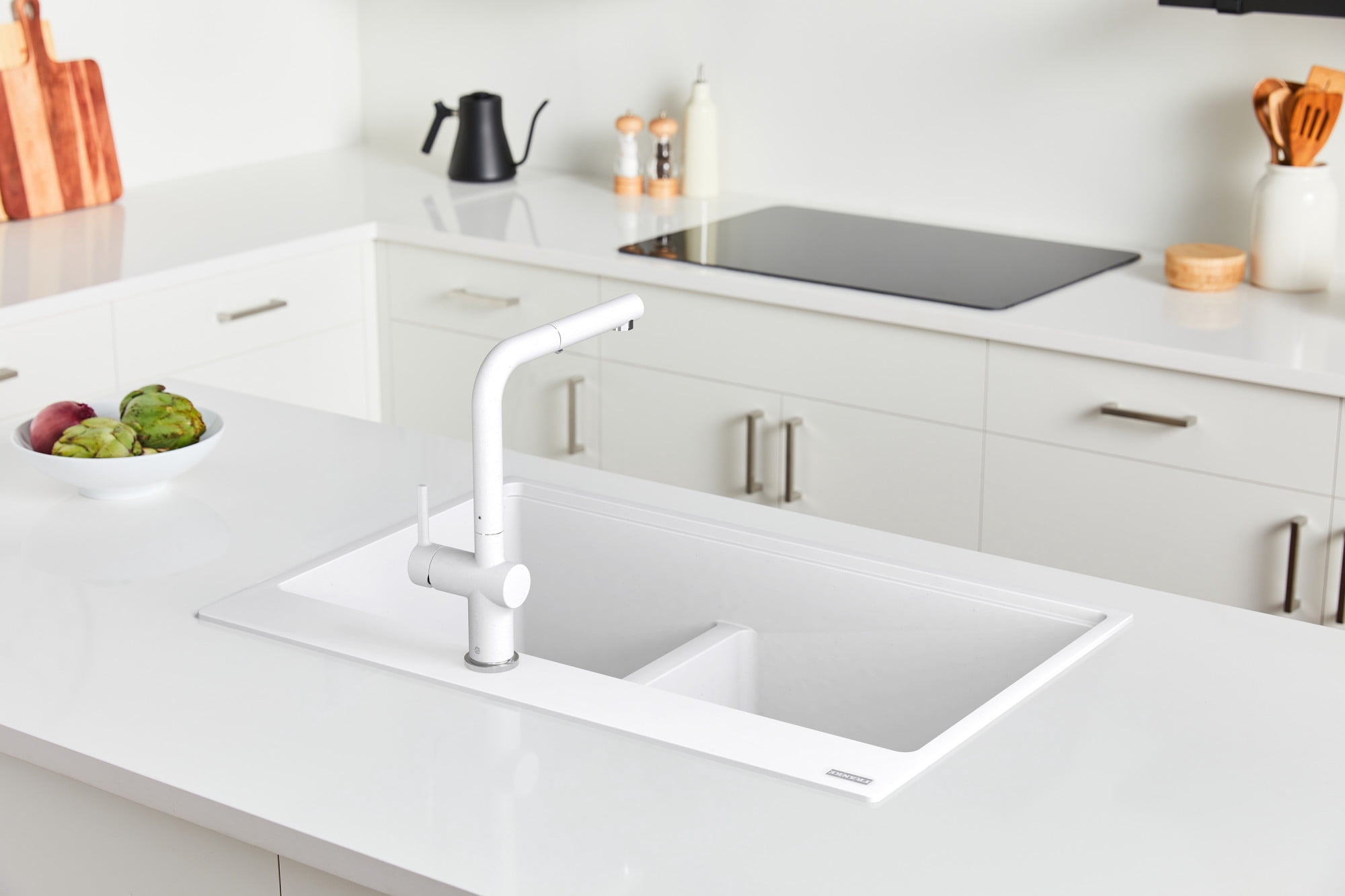 Franke Act-Po Active 1.75 GPM Single Hole Pull Out Kitchen Faucet - Champagne