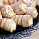 thumbnail image 3 of Home Baker's Delight, Molde en forma de cono, antiadherente de acero inoxidable, para mousse, gelatina, croissant, chocolate, 16 piezas, 3 of 8