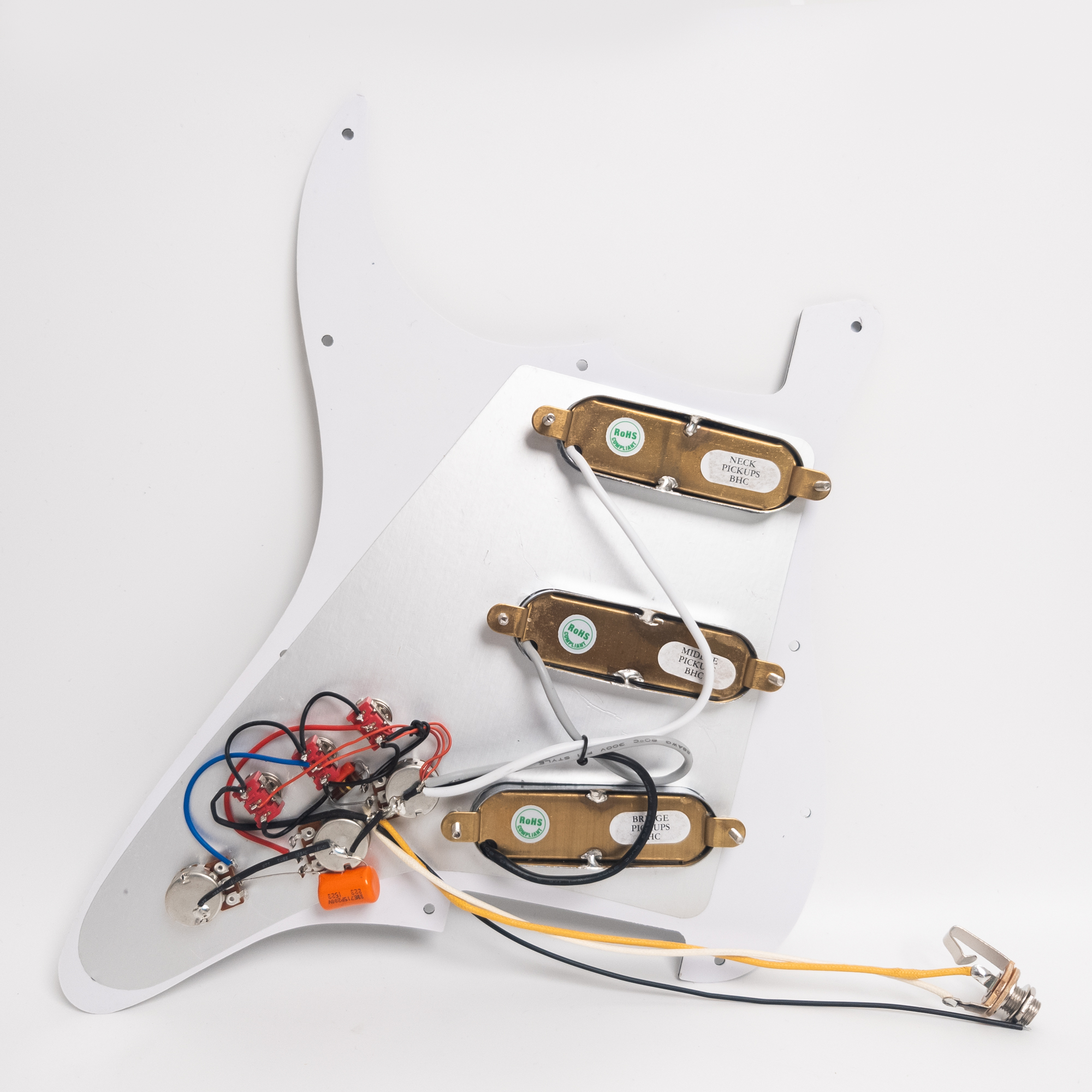 Guitar Prewired Loaded Pickguard, with SSS Burns Tri Sonic Single Alnico 5 pickups For Fender Strat Guitar