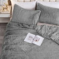 thumbnail image 4 of Uttermara Light Grey Faux Fur King Size Comforter Set, 3-piece Plush Sherpa Backing Reversible Bedding Comforter Set for Winter,104 x 88 inch, 4 of 8