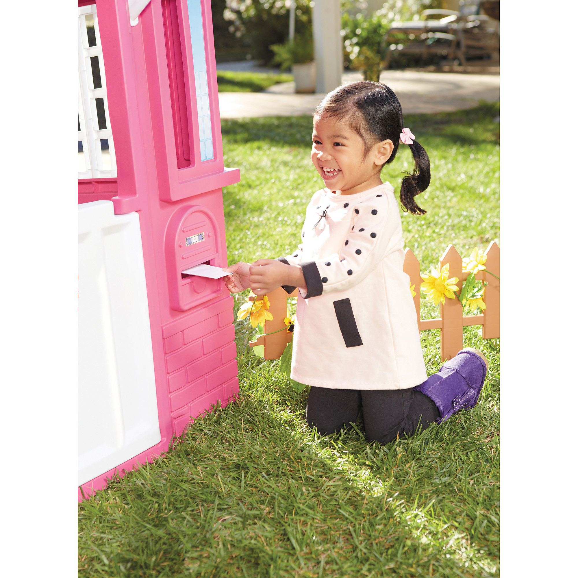 Little Tikes Cape Cottage Portable Indoor/Outdoor Backyard Playhouse House, Pink - image 5 of 6
