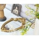 thumbnail image 3 of Espejo de pared decorativo antiguo de 31 × 22 cm con forma de escudo dorado pequeño, 3 of 4