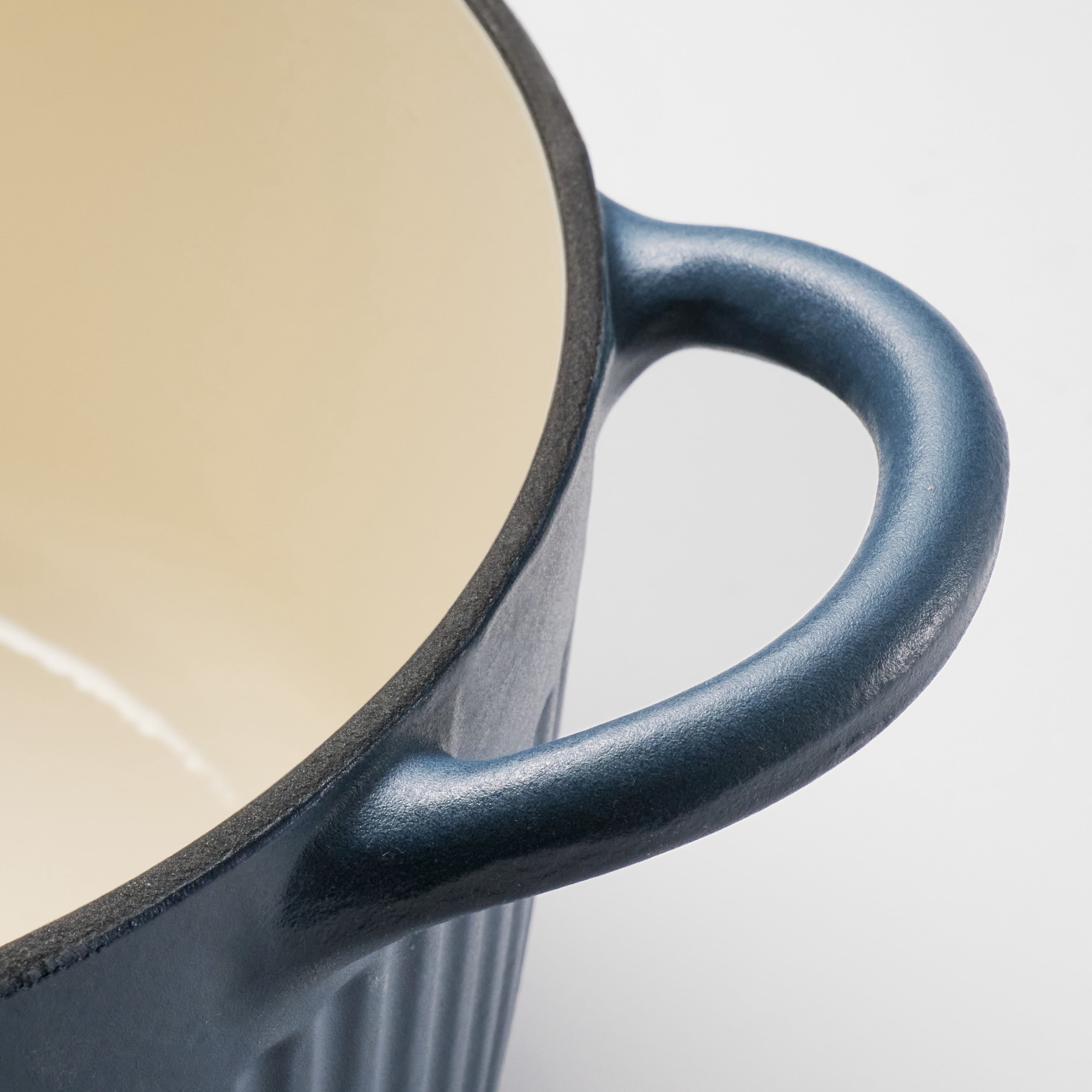 Tramontina Mesa 5.5 Qt Enameled Cast Iron Dutch Oven Blue