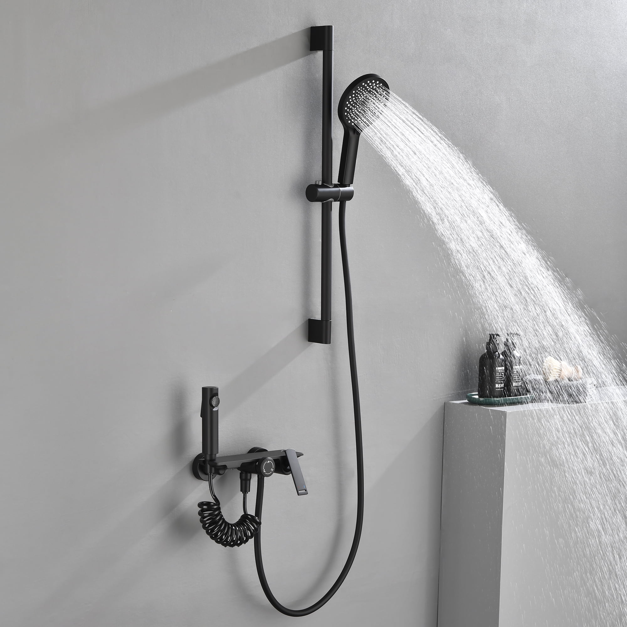 Wall Mounted Bathroom Bathtub Faucet with Hand Shower and Gun Spray