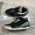 thumbnail image 1 of Taille 11.5 - Air Jordan 3 Rétro Vert Pin CT8532-030 OG Celtics Ciment Noir, 1 of 6