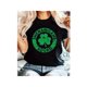 thumbnail image 1 of Camiseta informal con estampado de trébol del Día de San Patricio para mujer: cuello redondo, mezcla de algodón transpirable, manga corta, cómoda para todo el año, tallas XS-XXL., 1 of 5