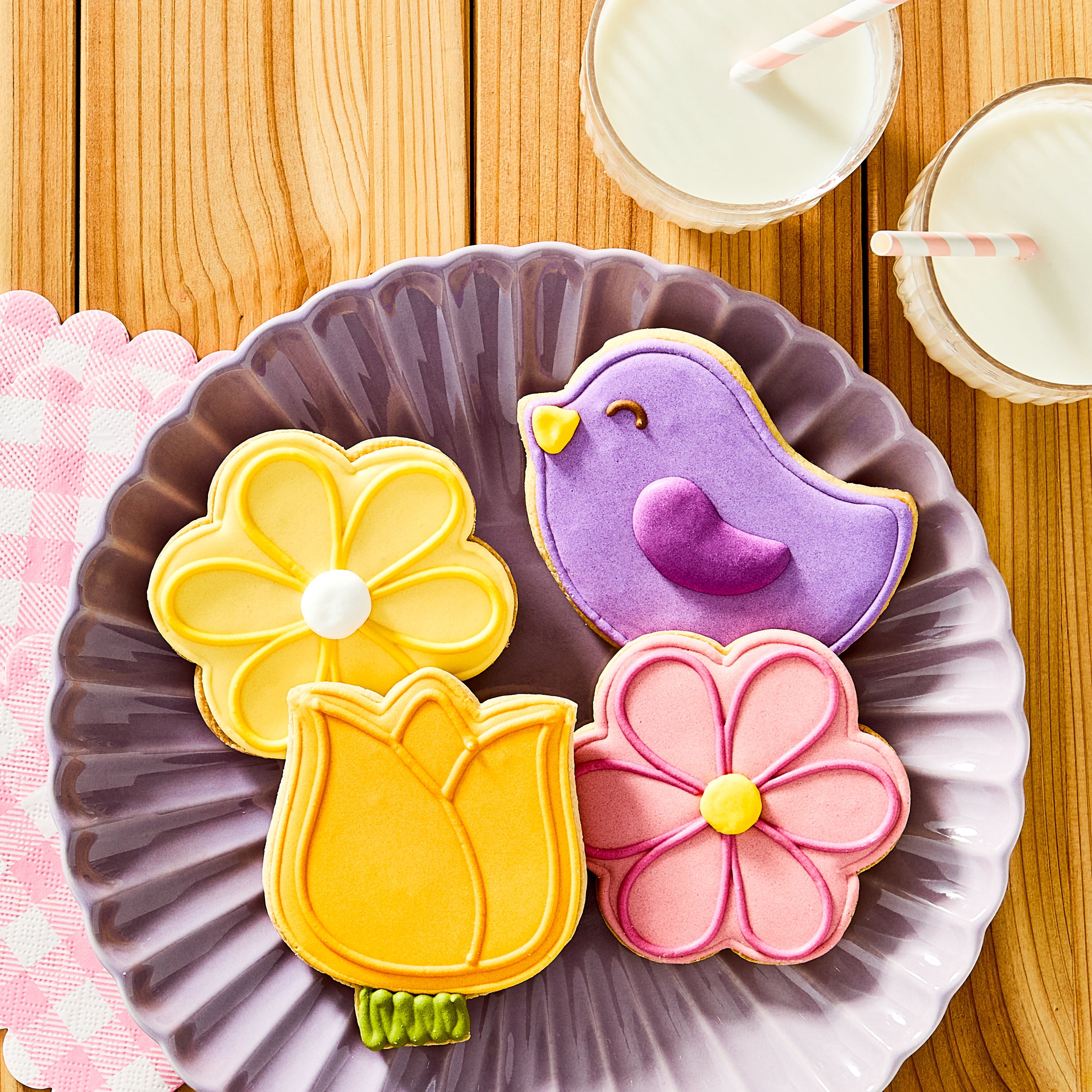 Freshness Guaranteed Hand Decorated Sugar Cookie, 2.2 oz (Styles May Vary)