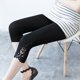 thumbnail image 3 of Leggings de encaje para mujer, calados, de verano 2024, finos, transpirables, elásticos, ajustados, de color liso, hasta la mitad de la pantorrilla, 3 of 5