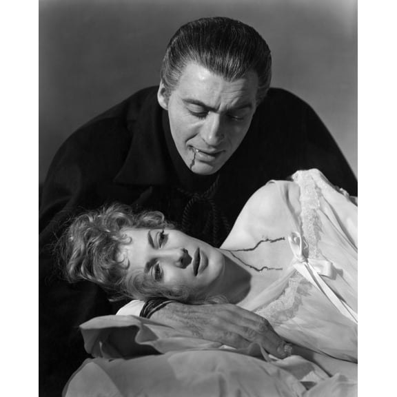 Horror Of Dracula Melissa Stribling Christopher Lee 1958 Photo Print (16 x 20)