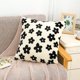 thumbnail image 3 of Fundas de ALMOHADA de felpa TANGJMXG 18 x 18 pulgadas Juego de 2 blanco y negro Flowe, 3 of 5