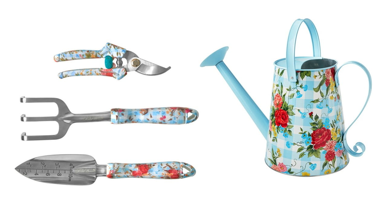 The Pioneer Woman 4Piece Sweet Rose Garden Tool and Metal Watering Can