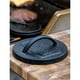 thumbnail image 3 of Prensa para Hamburguesas Lodge de Hierro Fundido de 16 cm, 3 of 8