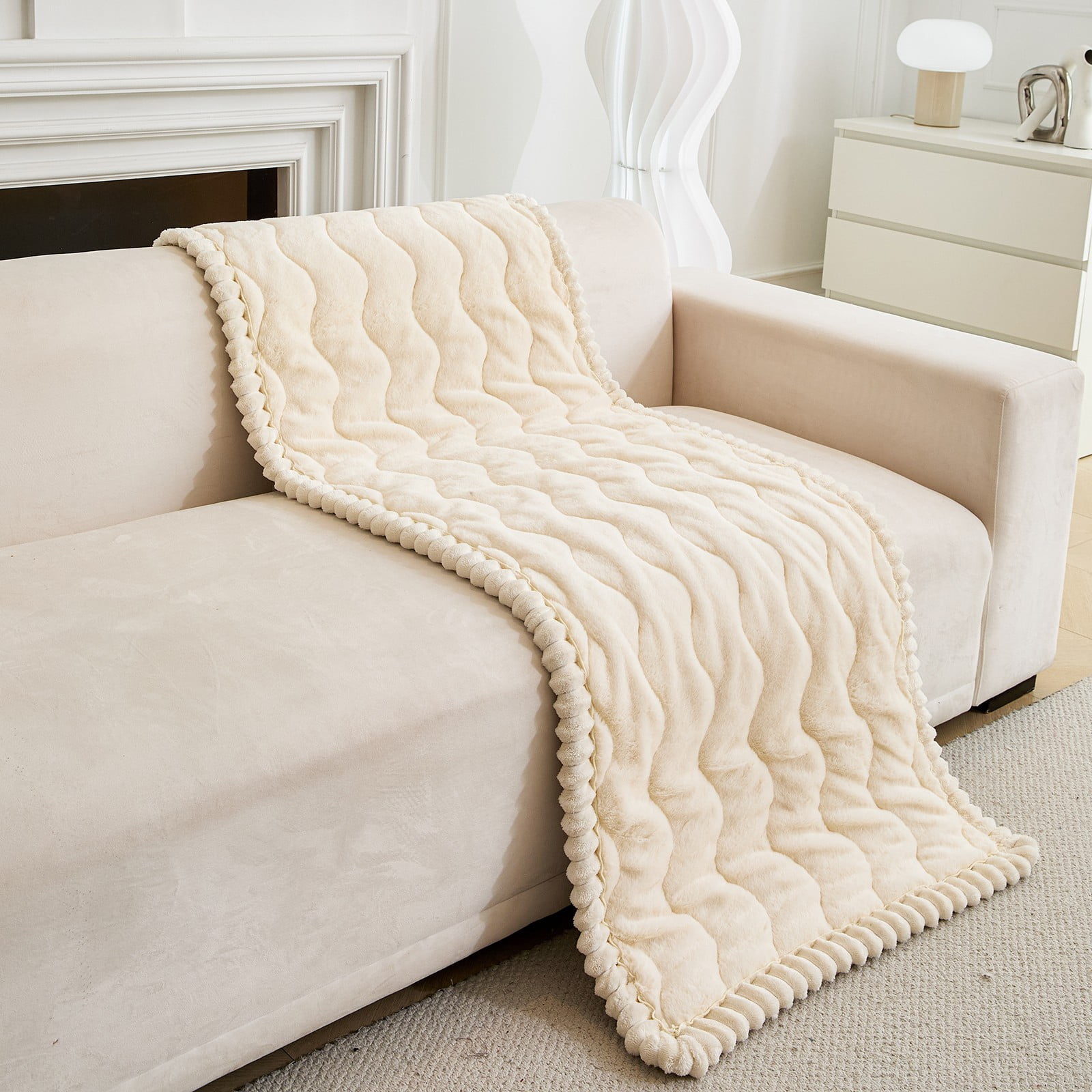 CJC Sofa Cover Fuzzy Couch Cover for Pets Dog Cat Washable Non-Slip Sofa Slipcover Cushion Protector Pets Friendly Mat (Beige, 28'' x 59'')
