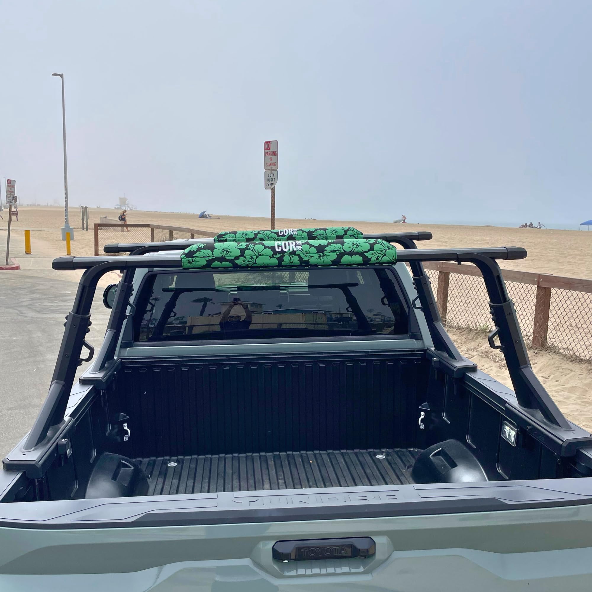 Aero Car Roof Soft Rack Pad (Pair) for Surfboard, Kayak, Snowboard, Canoe, SUP and Paddleboard for Wide Aero Style Bars (Hawaiian Green, 28" Wide)