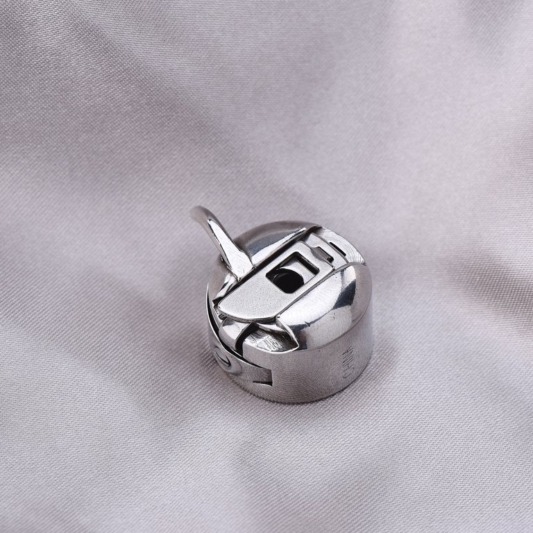 Replacement Iron Bobbin Case For Sewing Machines - Anti-Spin Spring, Durable, Fits Most Models (30x15mm)