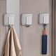 thumbnail image 5 of Ganchos Resistentes de Acero Inoxidable (Paquete de 2) | Toallero de Pared Sin Perforar | Ganchos Resistentes a La Oxidación para Armarios de Cocina y Baño | Fácil Instalación con Despegar, Pegar o A, 5 of 6