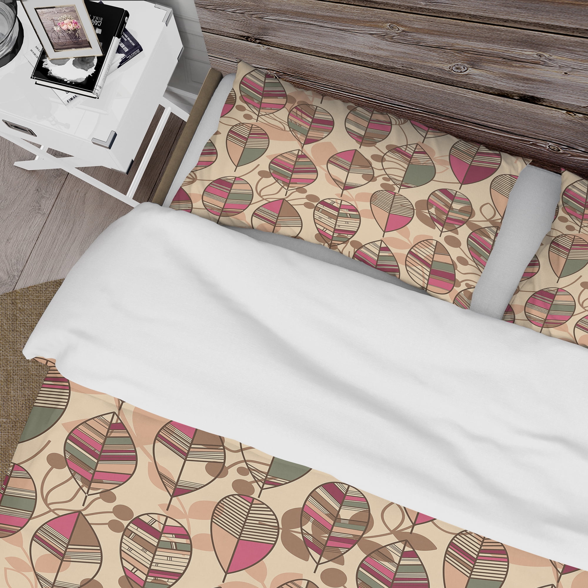 Designart 'Retro Autum Flowers' Floral Duvet Cover Set