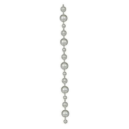 Vickerman 9' Silver Asst Lg Ball Garland 1/Bx Garland Ornament
