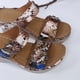 thumbnail image 4 of Zapatillas de cuña para mujer de fondo plano con tacón alto y flores informales retro de verano Wmkox8yii hj789, 4 of 9