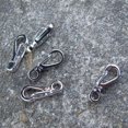 thumbnail image 4 of Mini Mousqueton Porte-Clés Extérieur Ressort Boucle Outil EDC (Argent), 4 of 6