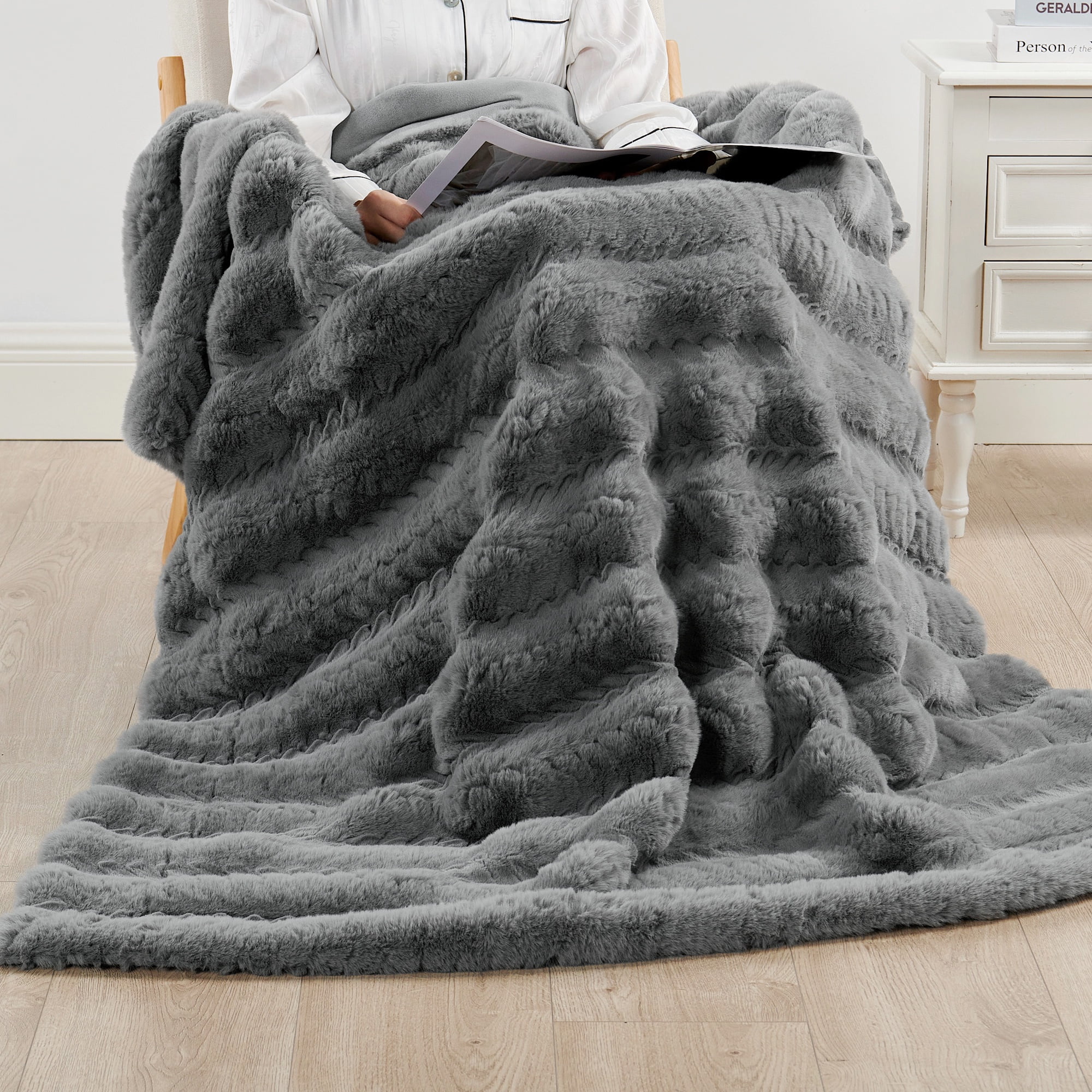 Home Soft Things Tread Pattern Faux Fur Throw Blanket with Micromink Back, Luxury Soft Cozy Plush Fluffy Fuzzy Reversible Thick Warm Throw Blanket, 60x70 inches, Grey