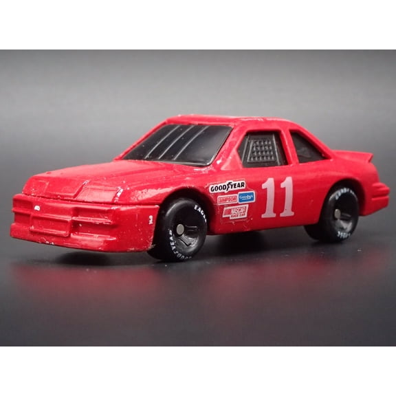 Open Box 1991 91 FORD THUNDERBIRD 11 GEOFF BODINE NASCAR 1:64 SCALE DIECAST MODEL CAR