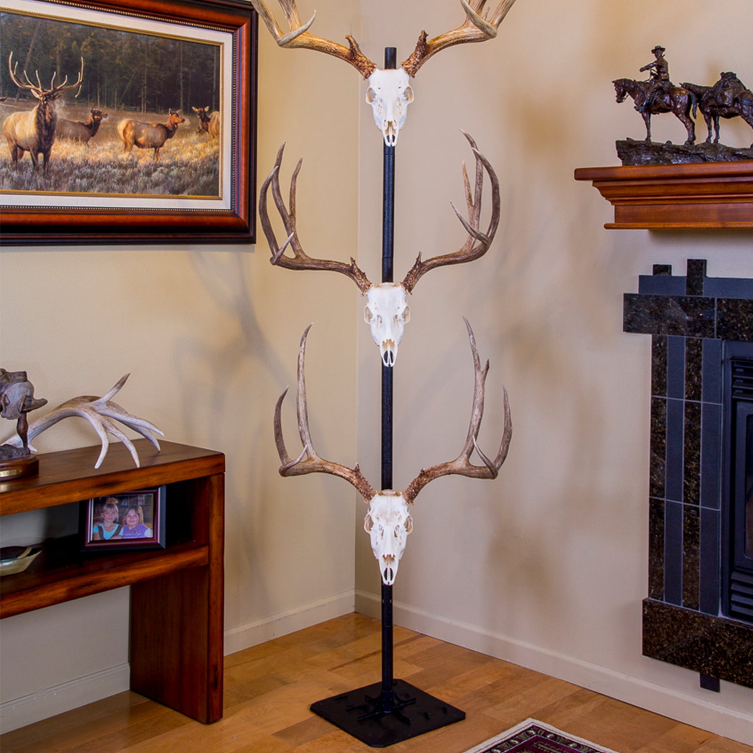 Skull Hooker Trophy Tree - Black Metal Head Decor, European