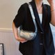 thumbnail image 4 of Bolso Con para Las Axilas Masa Hervida Correa Ajustable PU Mujer Viajes Al Aire Libre, 4 of 9